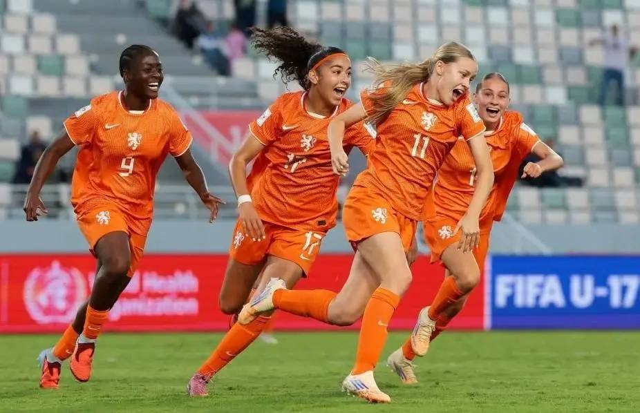 万博max官网-美国女足战胜荷兰